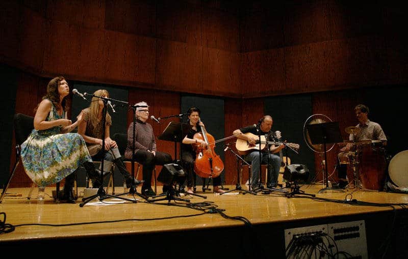 Sera-Smolen,-Tom-Mank-Friends